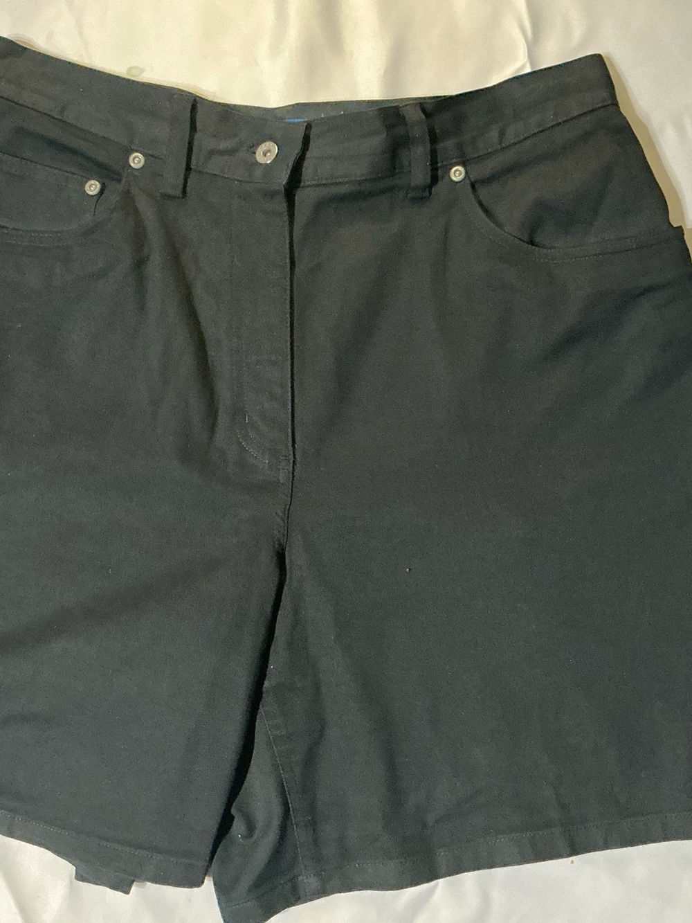 Karen Scott  Bermuda Shorts Women’s Size 10 High waisted preppy Casual classic
